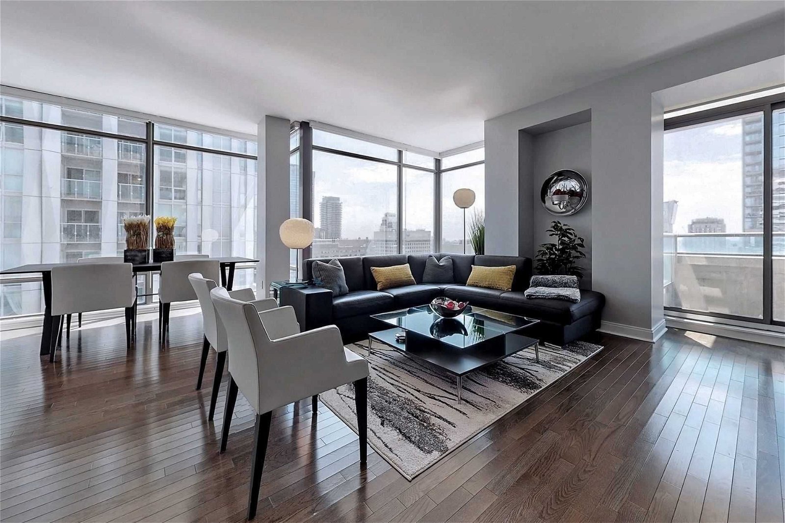 18 Yorkville Ave, unit 2603 for sale - image #23