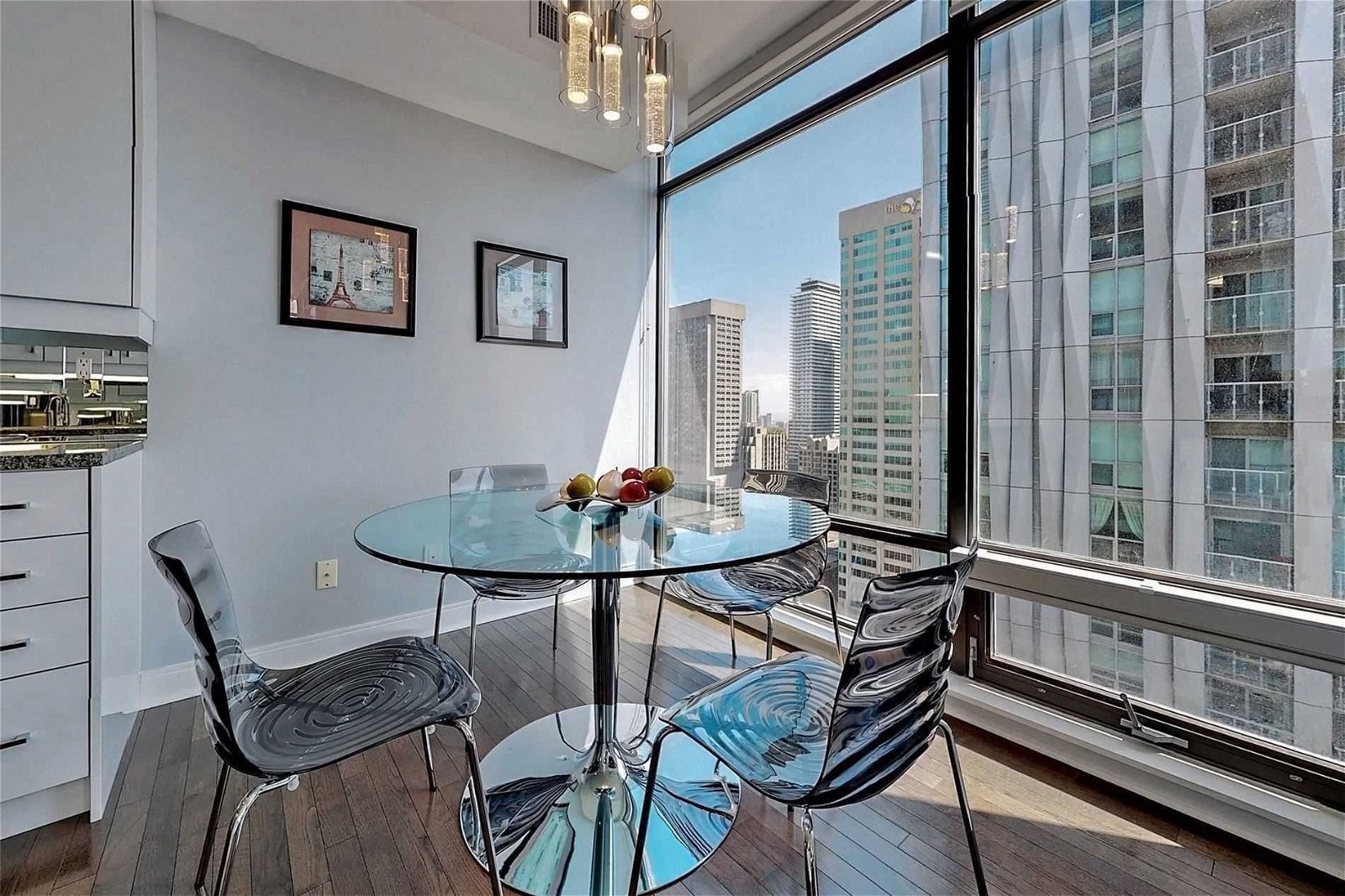 18 Yorkville Ave, unit 2603 for sale - image #3