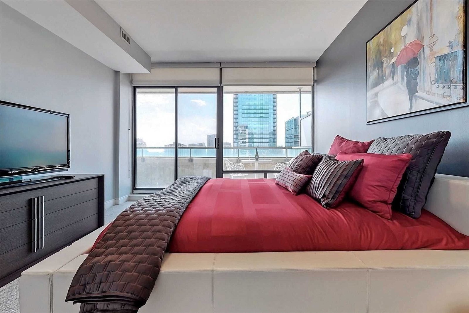 18 Yorkville Ave, unit 2603 for sale - image #8