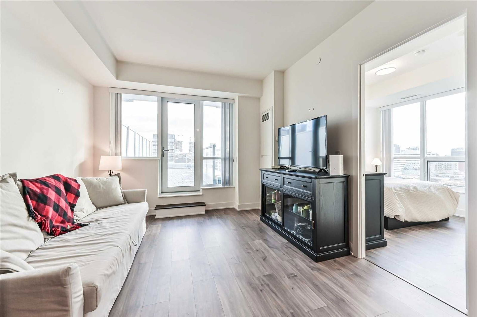 38 Cameron St, unit 1221 for sale