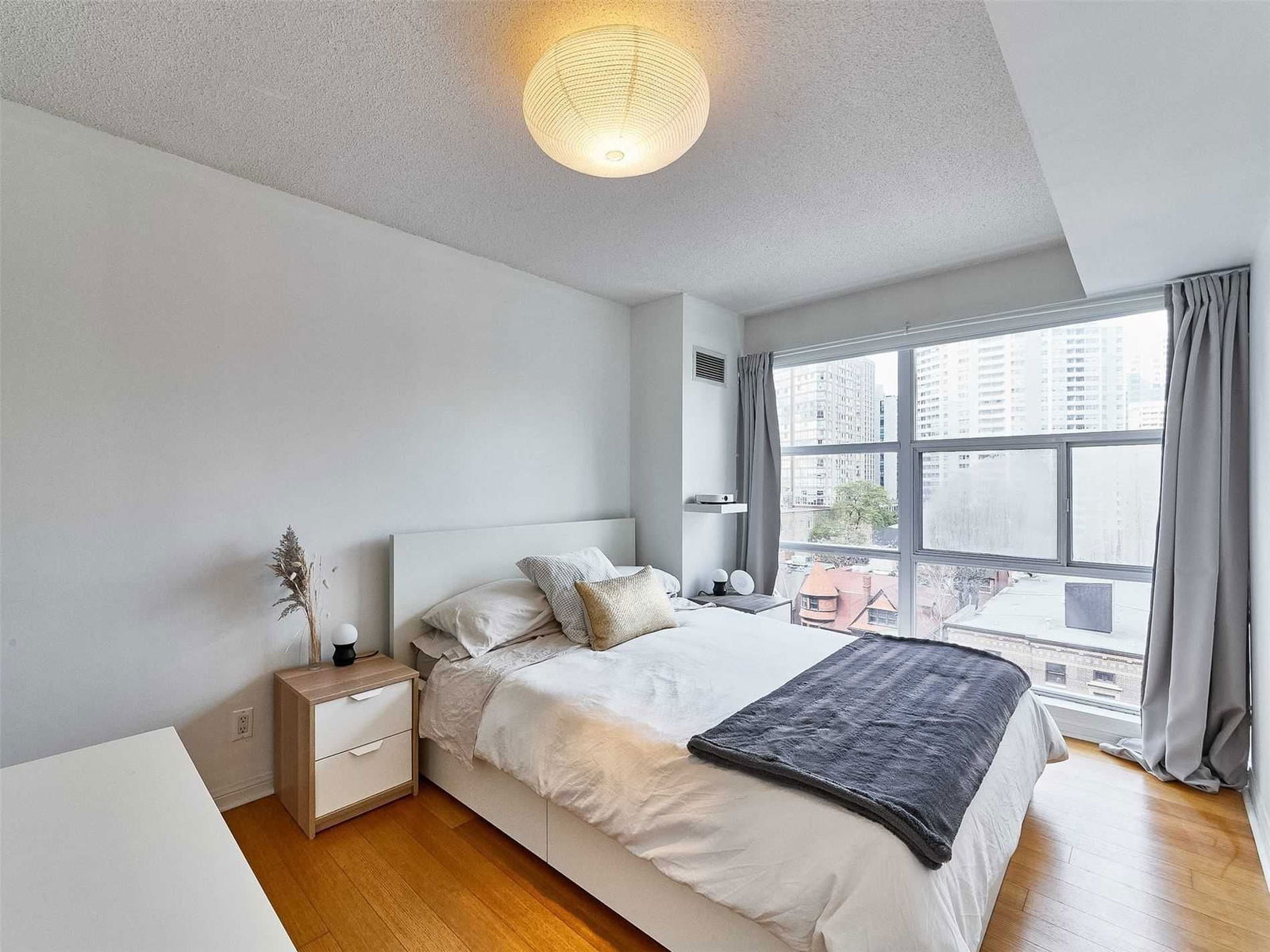 11 St Joseph St, unit 1010 for sale