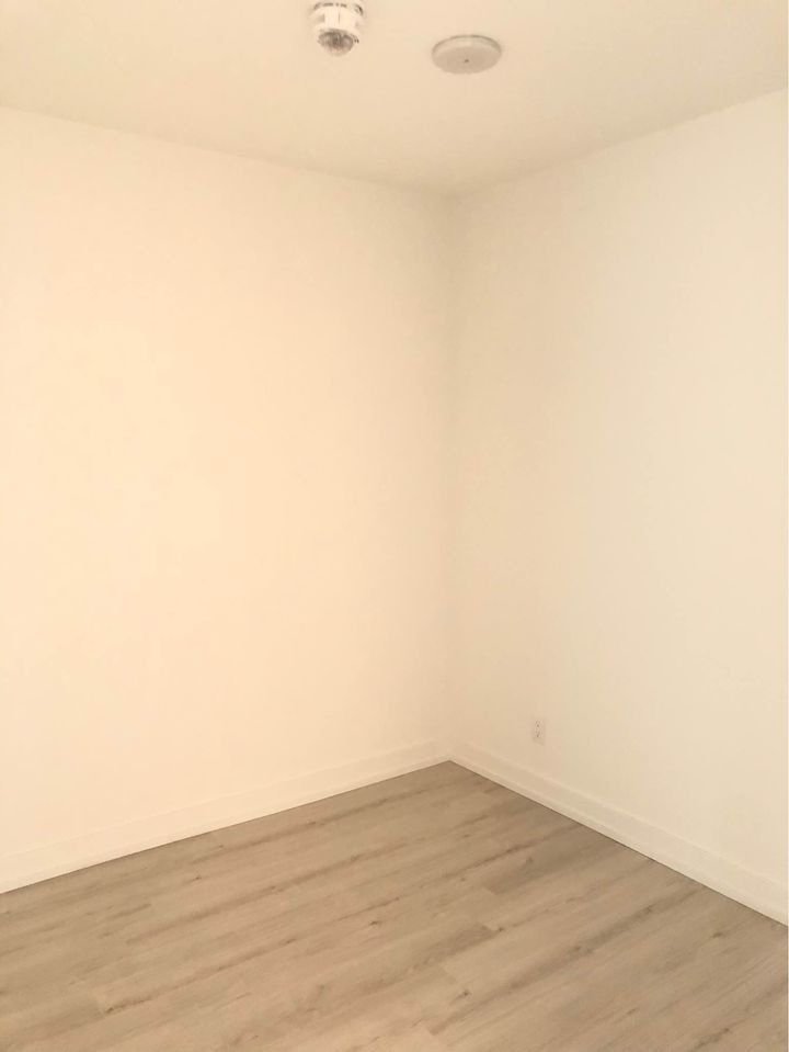 33 Helendale Ave, unit 2613 for rent - image #8