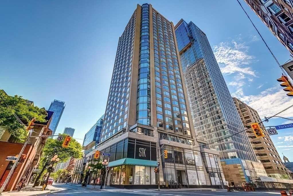 155 Yorkville Ave, unit 817 for rent