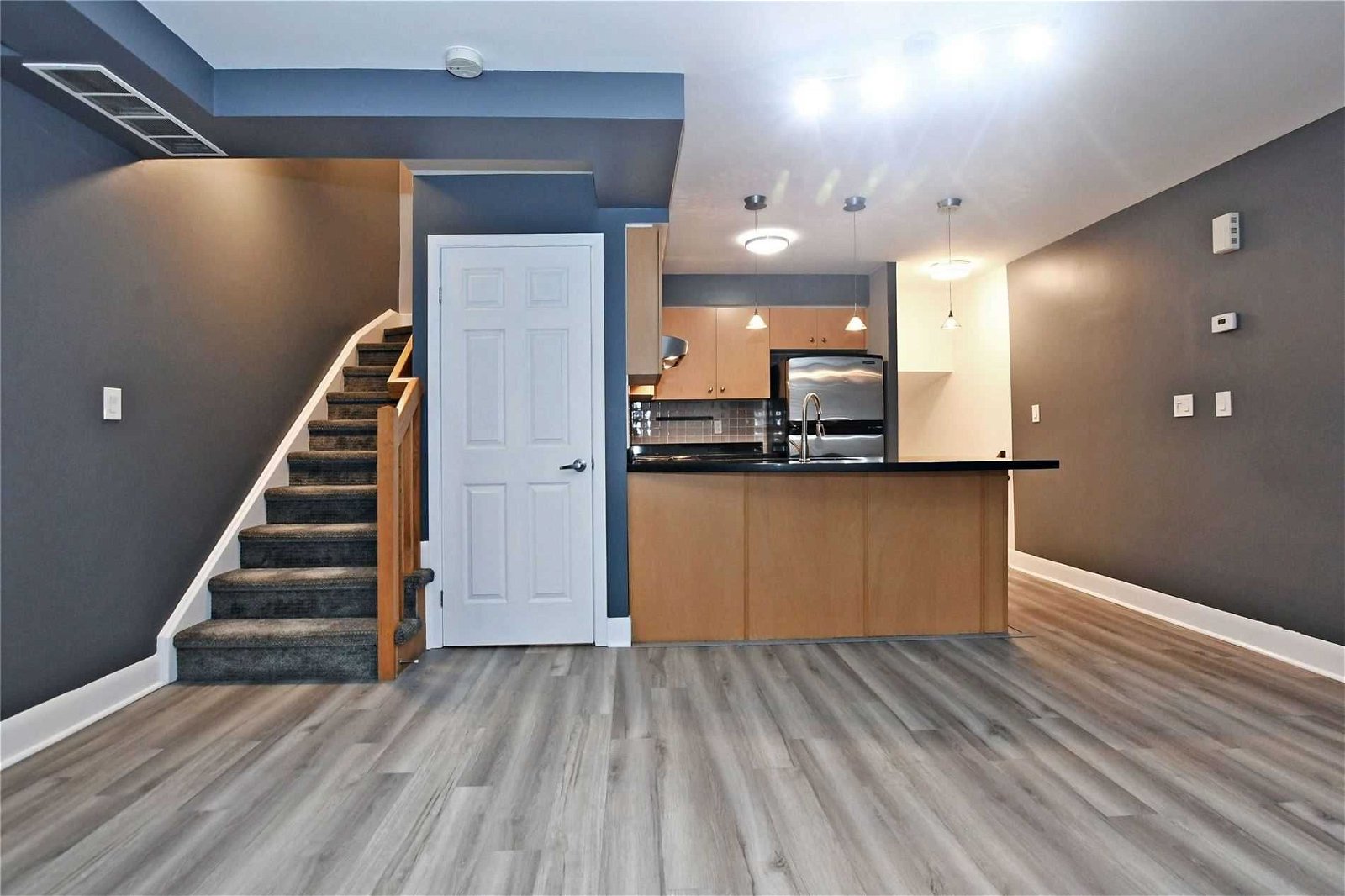 415 Jarvis St, unit 376 for rent - image #23