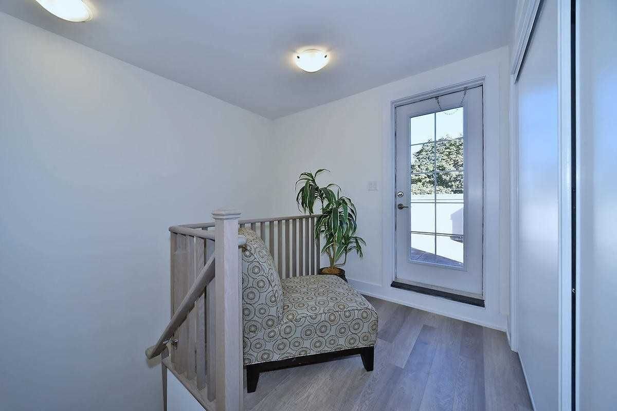 52 Holmes Ave, unit 15 for sale - image #9