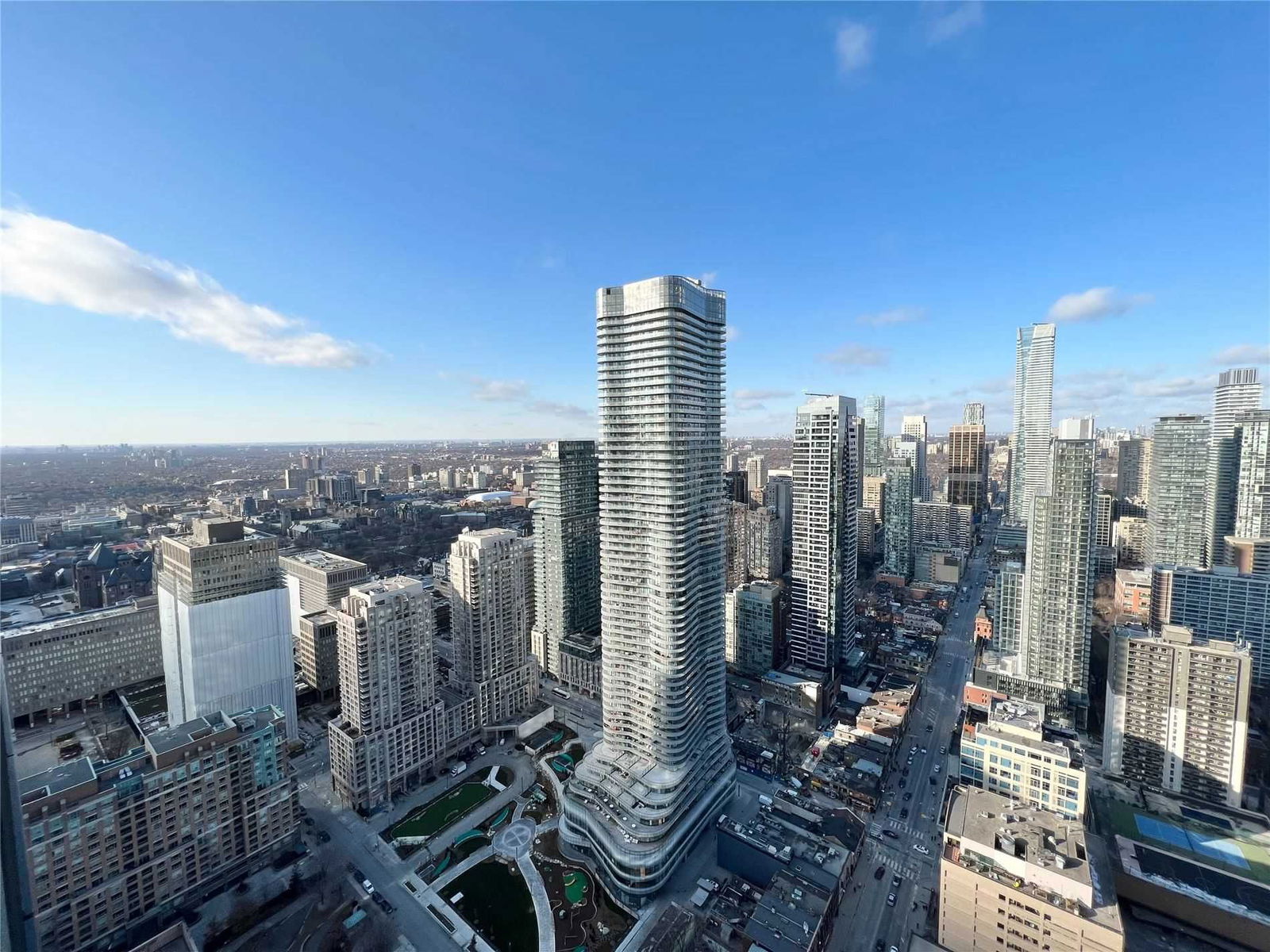 501 Yonge St, unit 4803 for rent in The Village - image #2