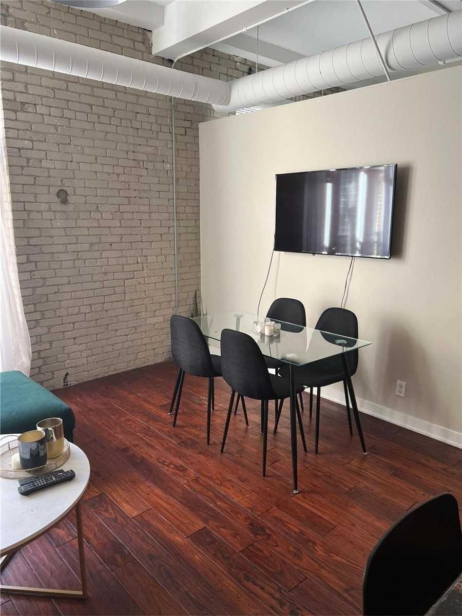 955 Queen St W, unit 423 for rent - image #2