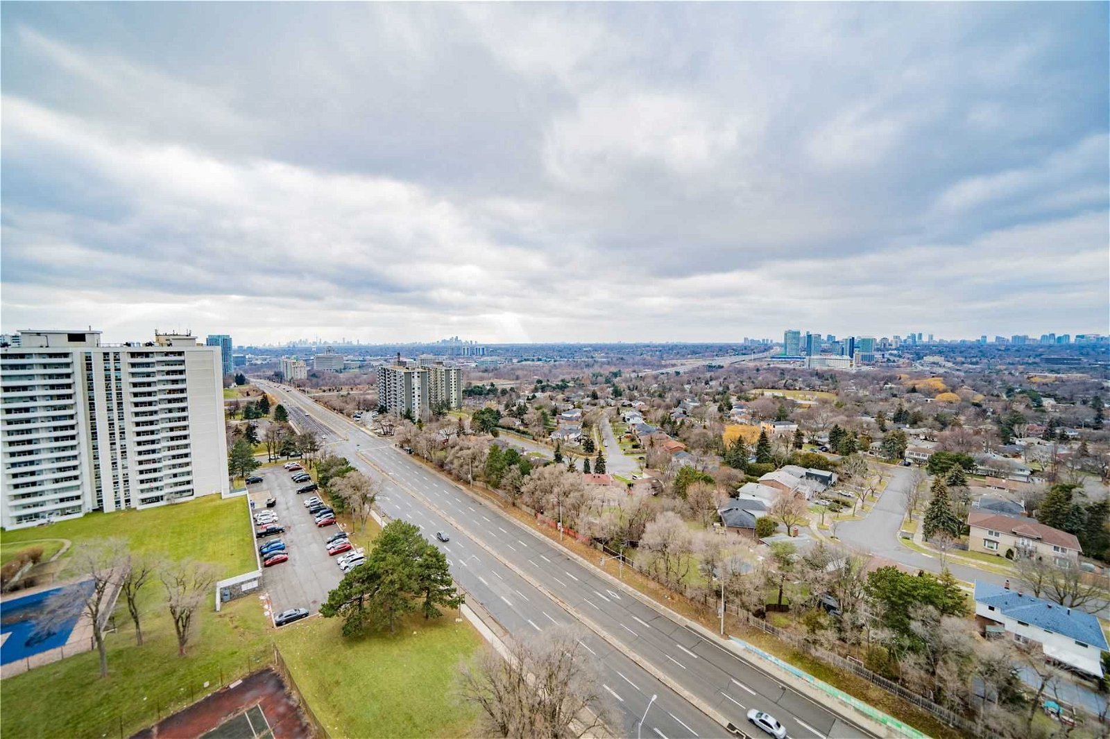 36 Forest Manor Rd, unit Ph1303 for sale - image #22