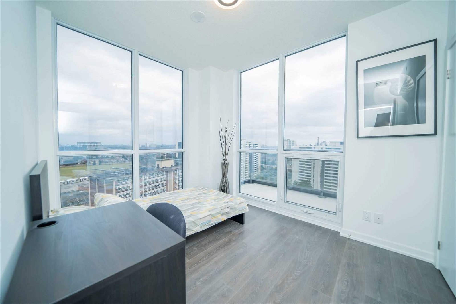 36 Forest Manor Rd, unit Ph1303 for sale - image #9