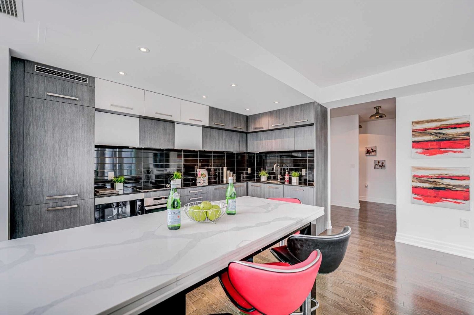 8 The Esplanade Ave, unit 2205 for sale - image #18