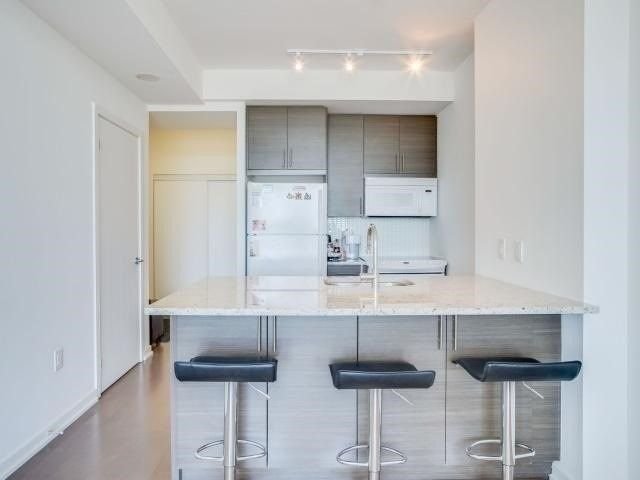 70 Forest Manor Rd, unit 1701 for sale - image #2
