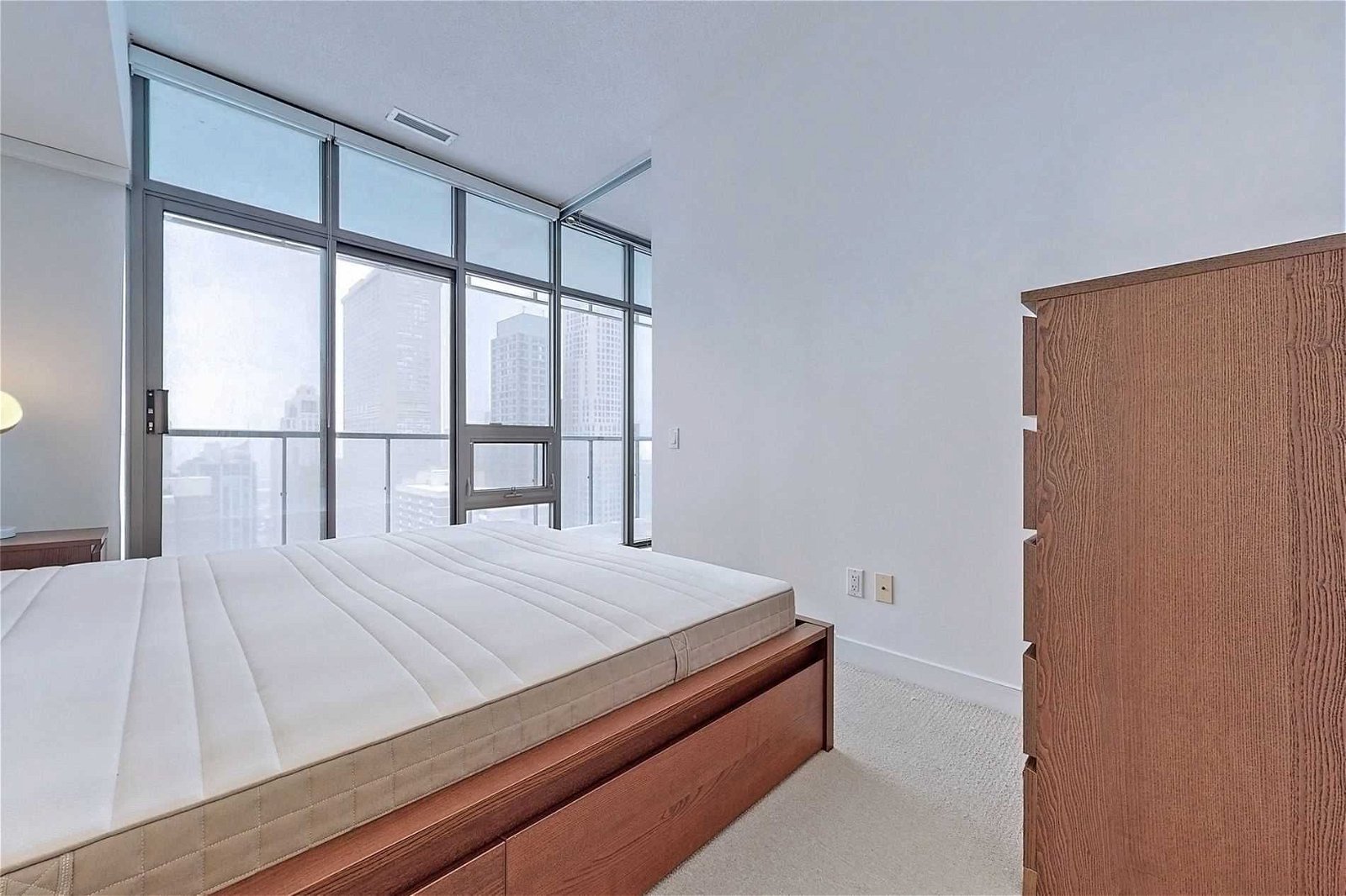 33 Charles St, unit 2409 for rent - image #22