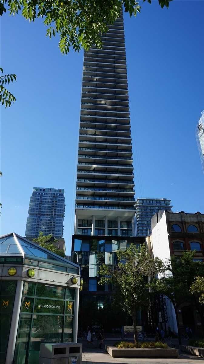 224 King St W, unit 3202 for rent - image #7
