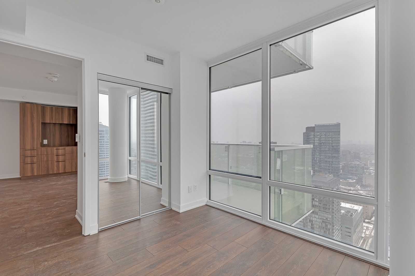 501 Yonge St, unit 4802 for rent in The Village - image #3