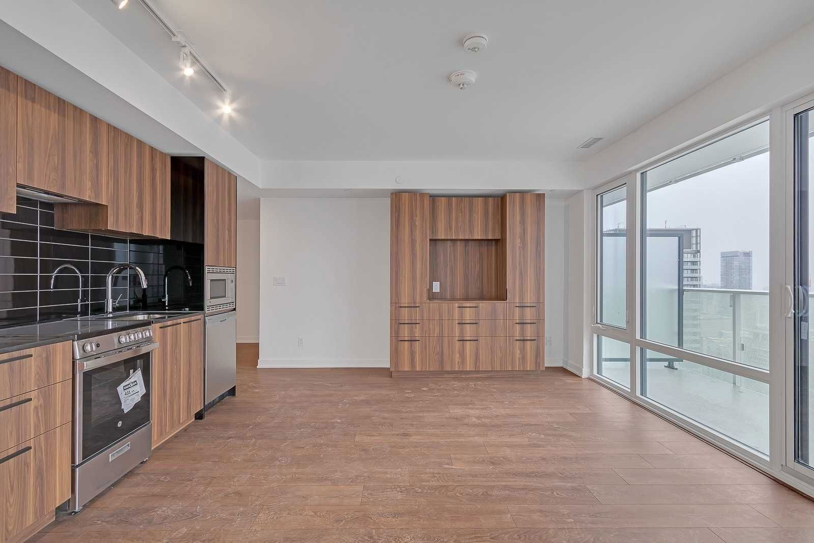501 Yonge St, unit 4802 for rent in The Village - image #5