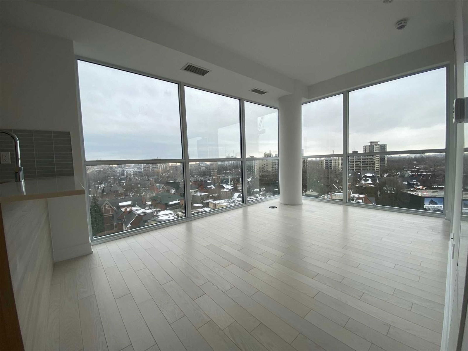 181 Bedford Rd | AYC Condos | 2 Beds + 1 | 2 Baths | Unit #809