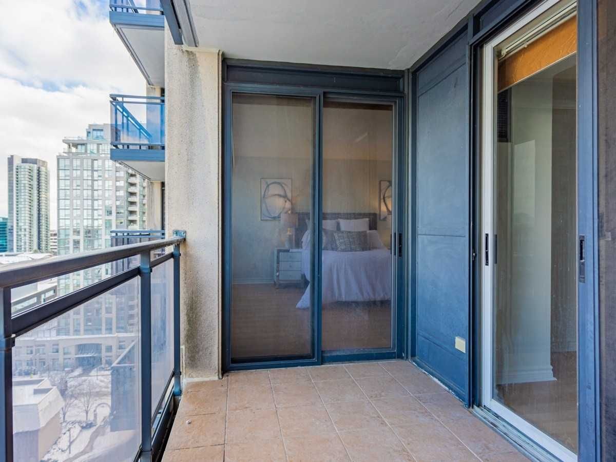 18 Hollywood Ave, unit 1501 for sale - image #22