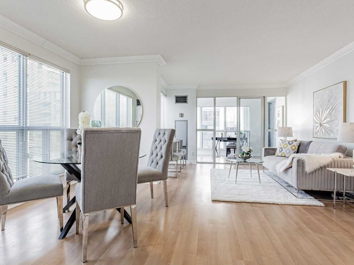 18 Hollywood Ave, unit 1501 for sale - image #25