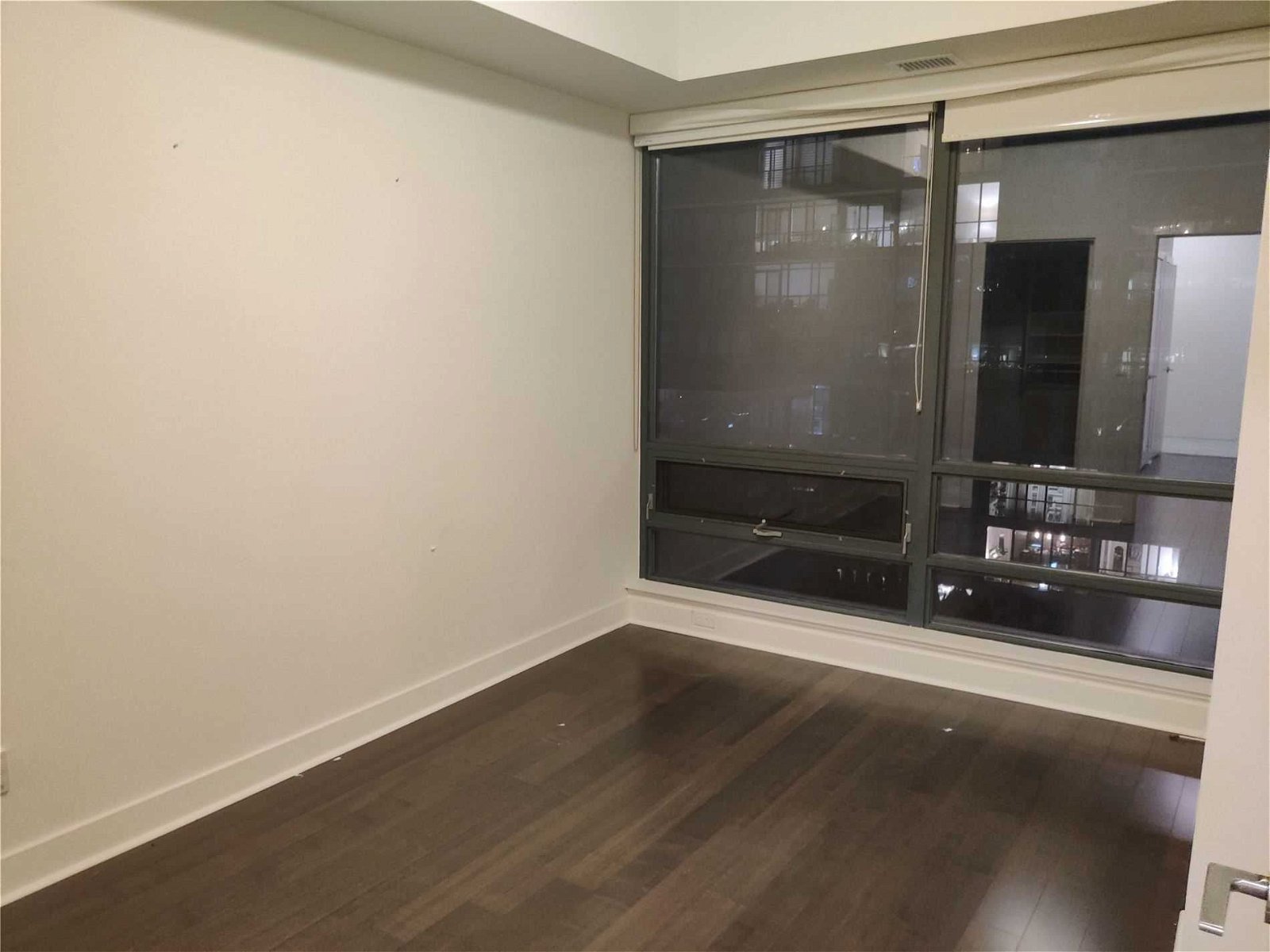 438 King St W, unit 1808 for rent - image #13