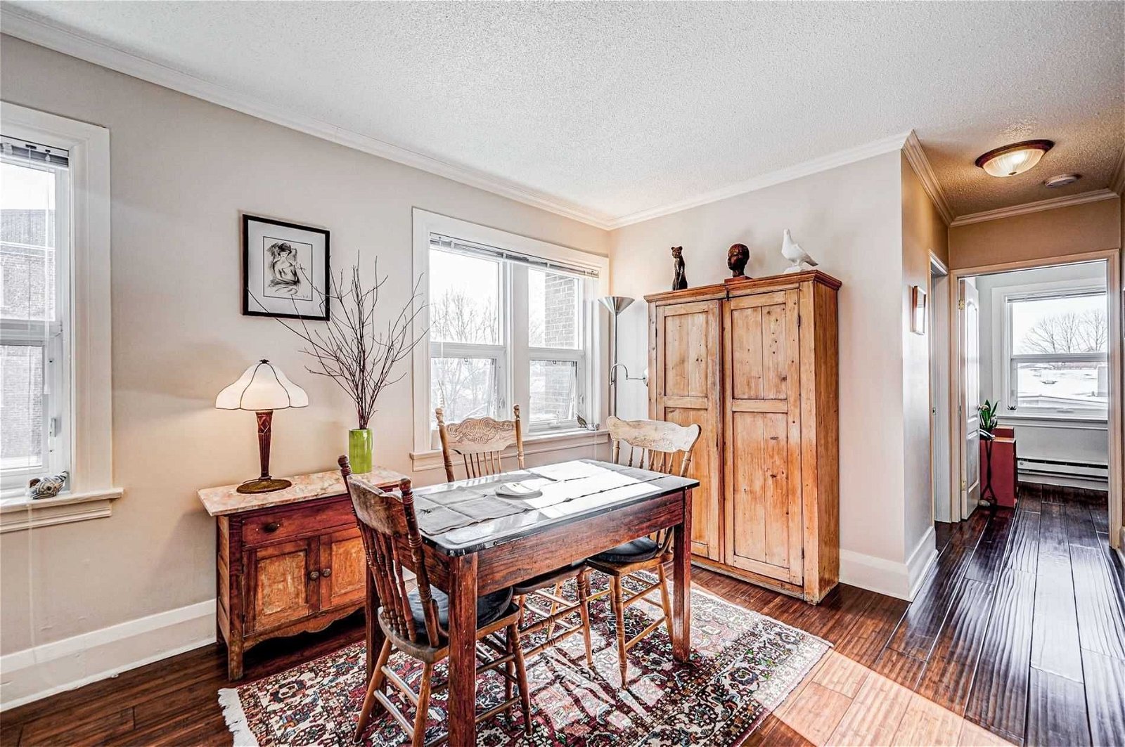 114 Vaughan Rd, unit 307 for sale - image #3