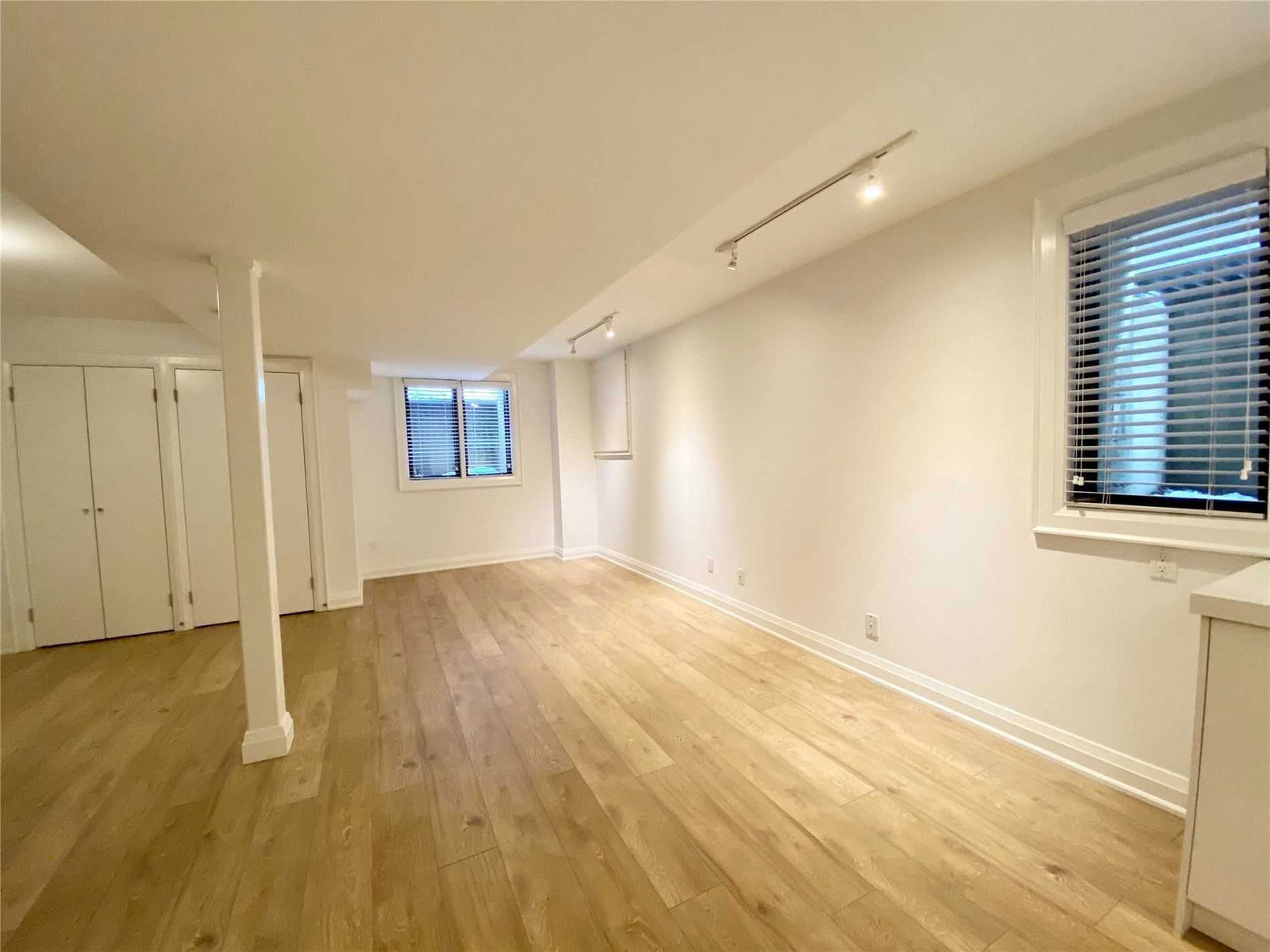 17 Lowther Ave, unit 4 for rent in The Annex - image #3