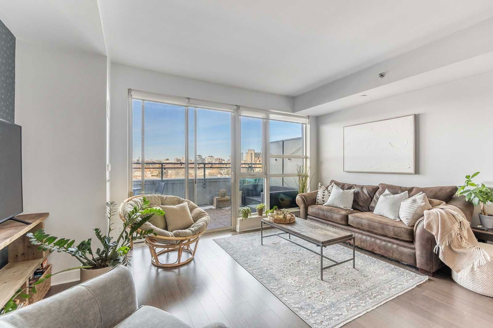 156 Portland St, unit 407 for sale - image #5