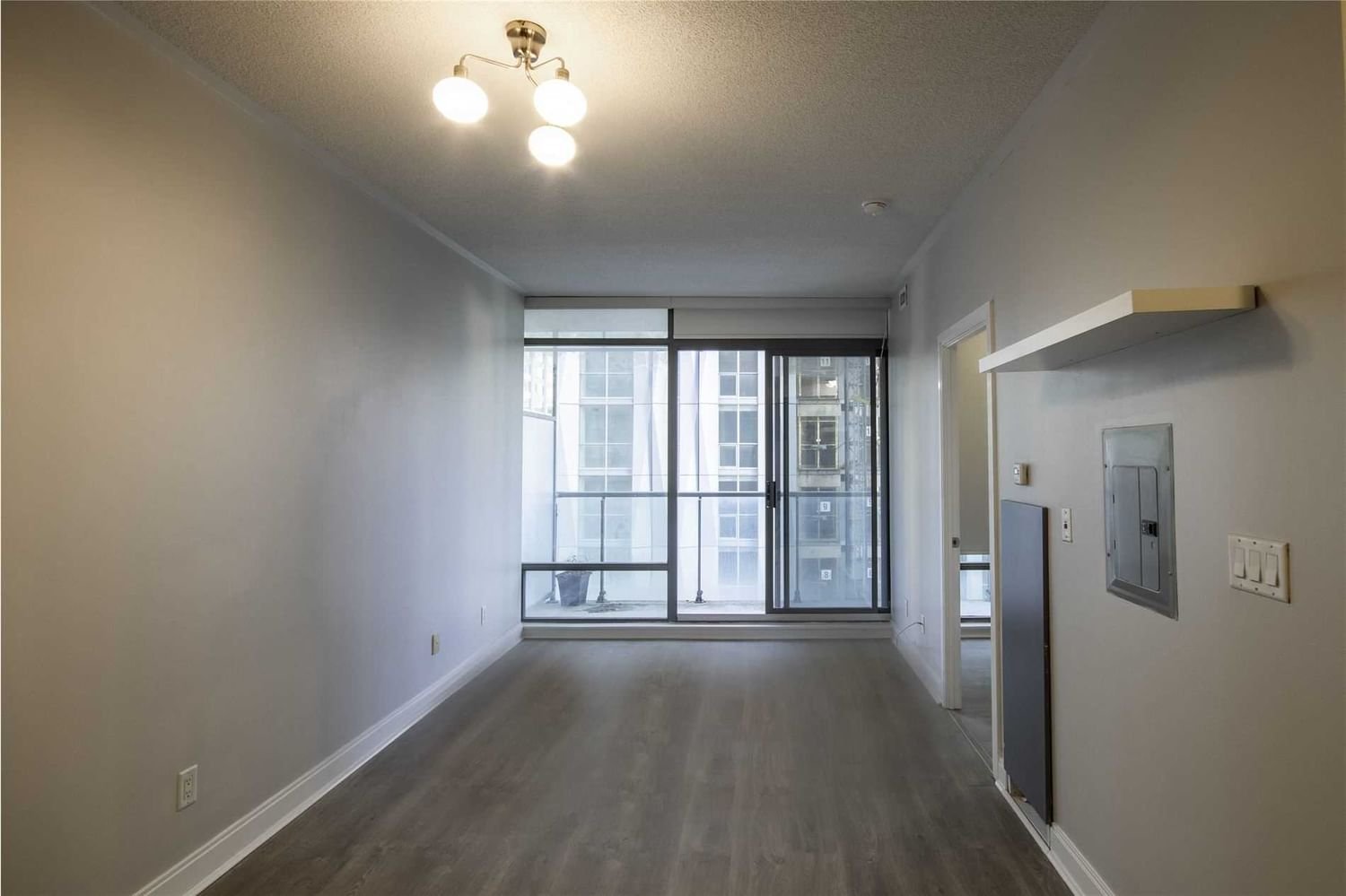 18 Yorkville Ave S, unit 1104 for sale - image #4