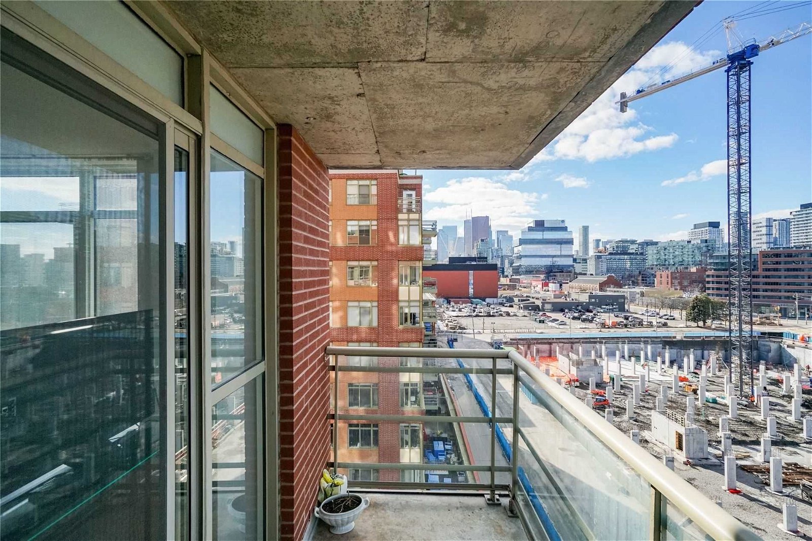 80 Mill St, unit 809 for sale in Distillery District - image #5