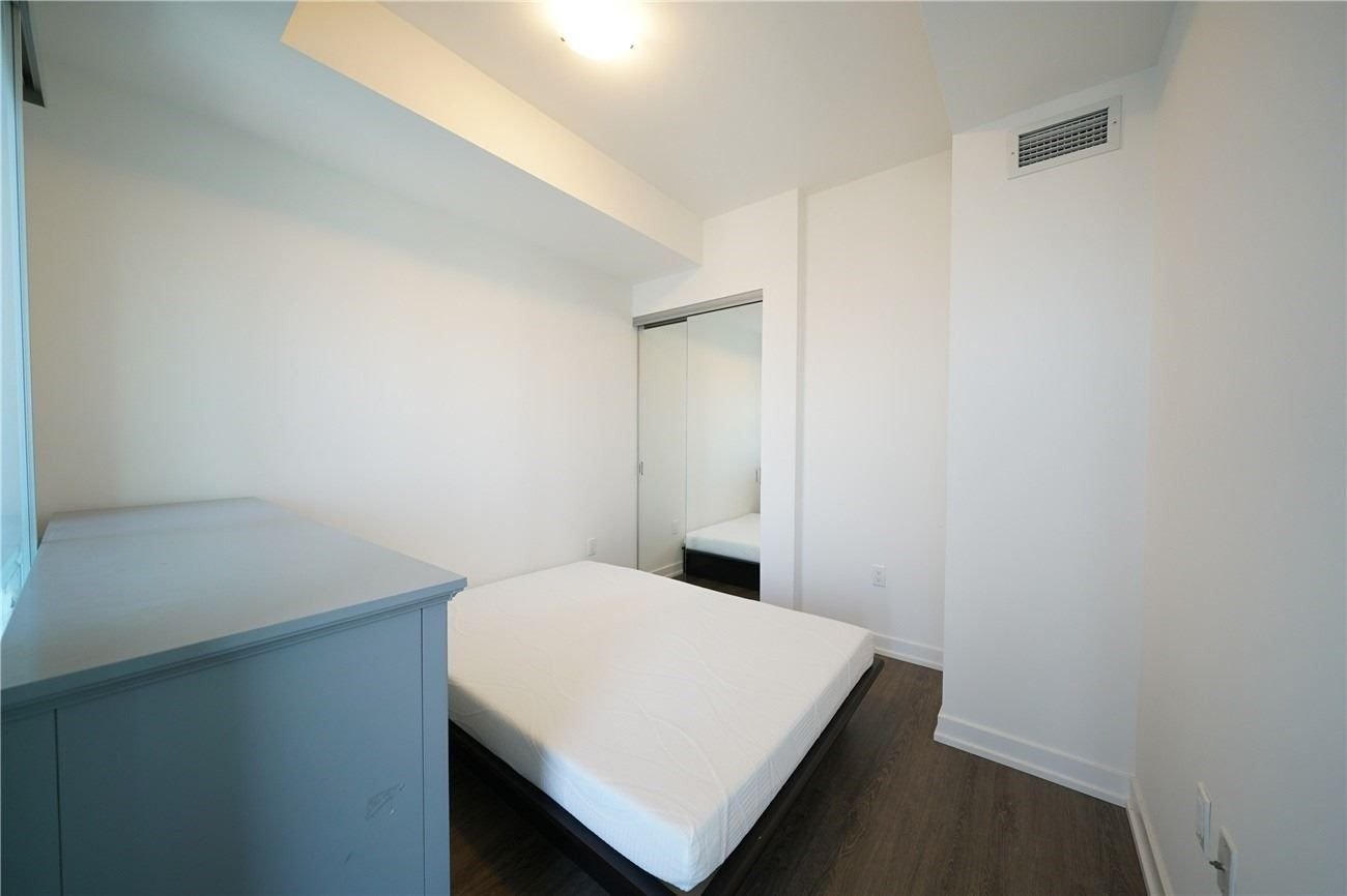1 Yorkville Ave, unit 4109 for rent - image #15
