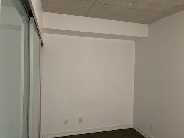 560 King St W, unit 619 for rent - image #13
