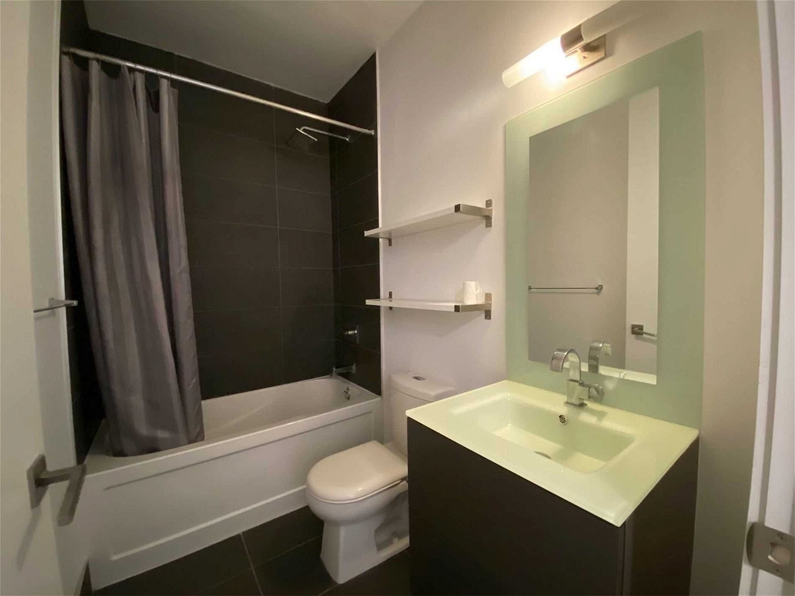 111 St. Clair Ave W, unit #613 for rent - image #24