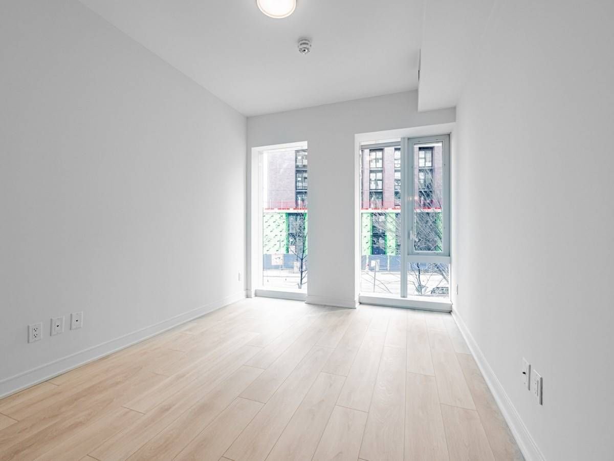 180 Mill St, unit S120 for rent - image #22