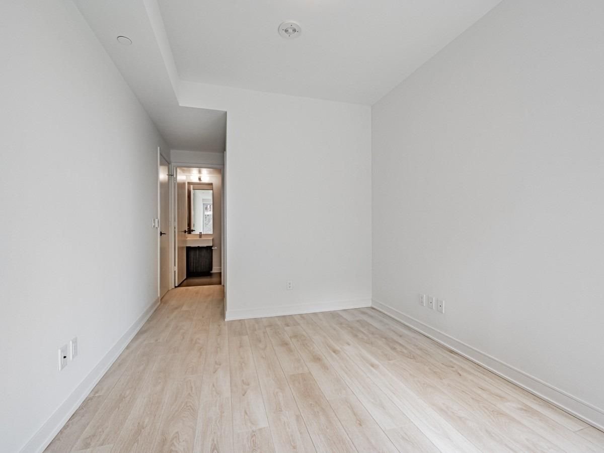180 Mill St, unit S120 for rent - image #23