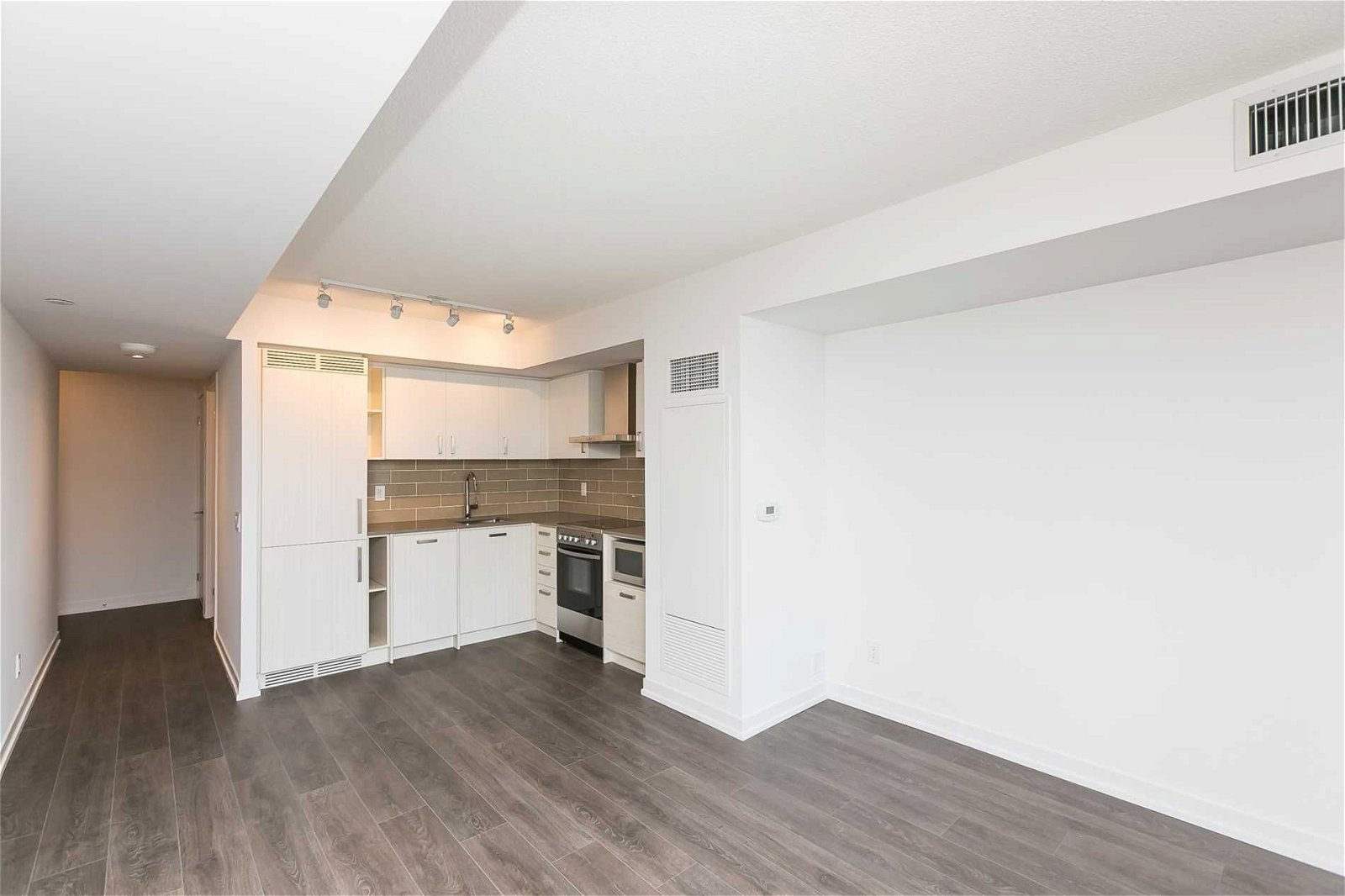 125 Redpath Avenue Ave, unit 2112 for rent - image #6