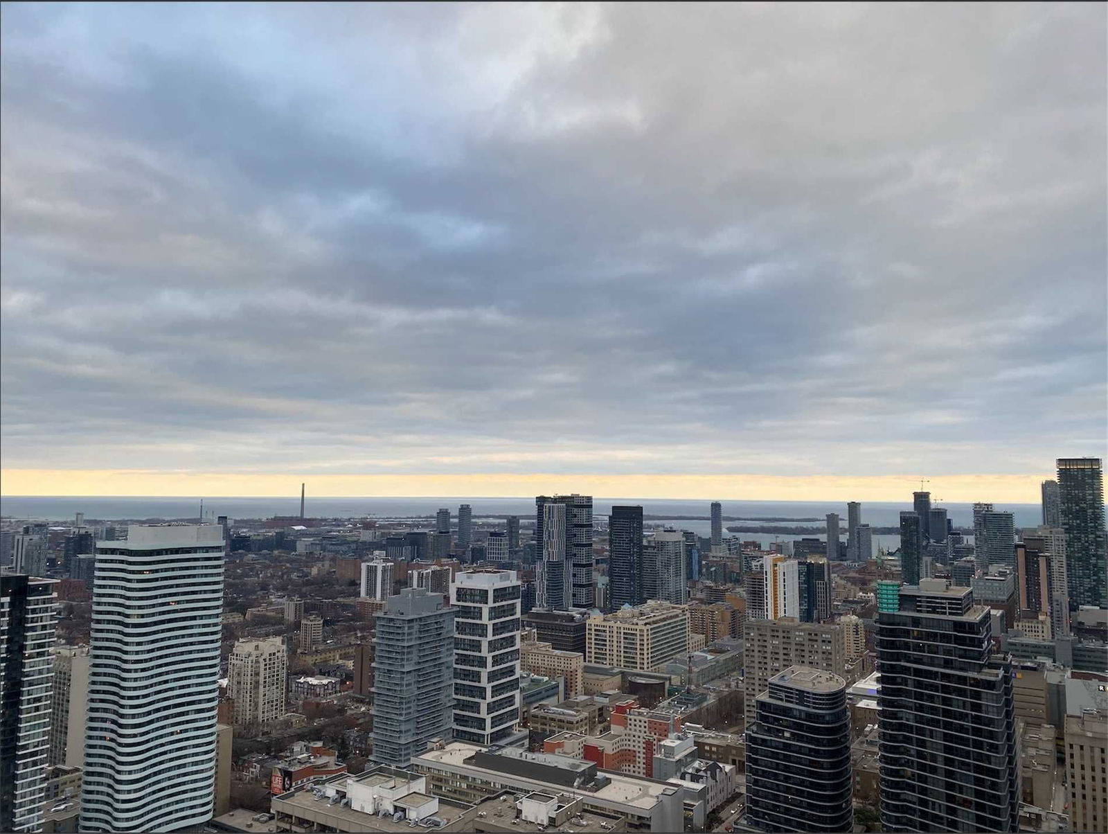 501 Yonge St, unit 4810 for rent in The Village - image #1