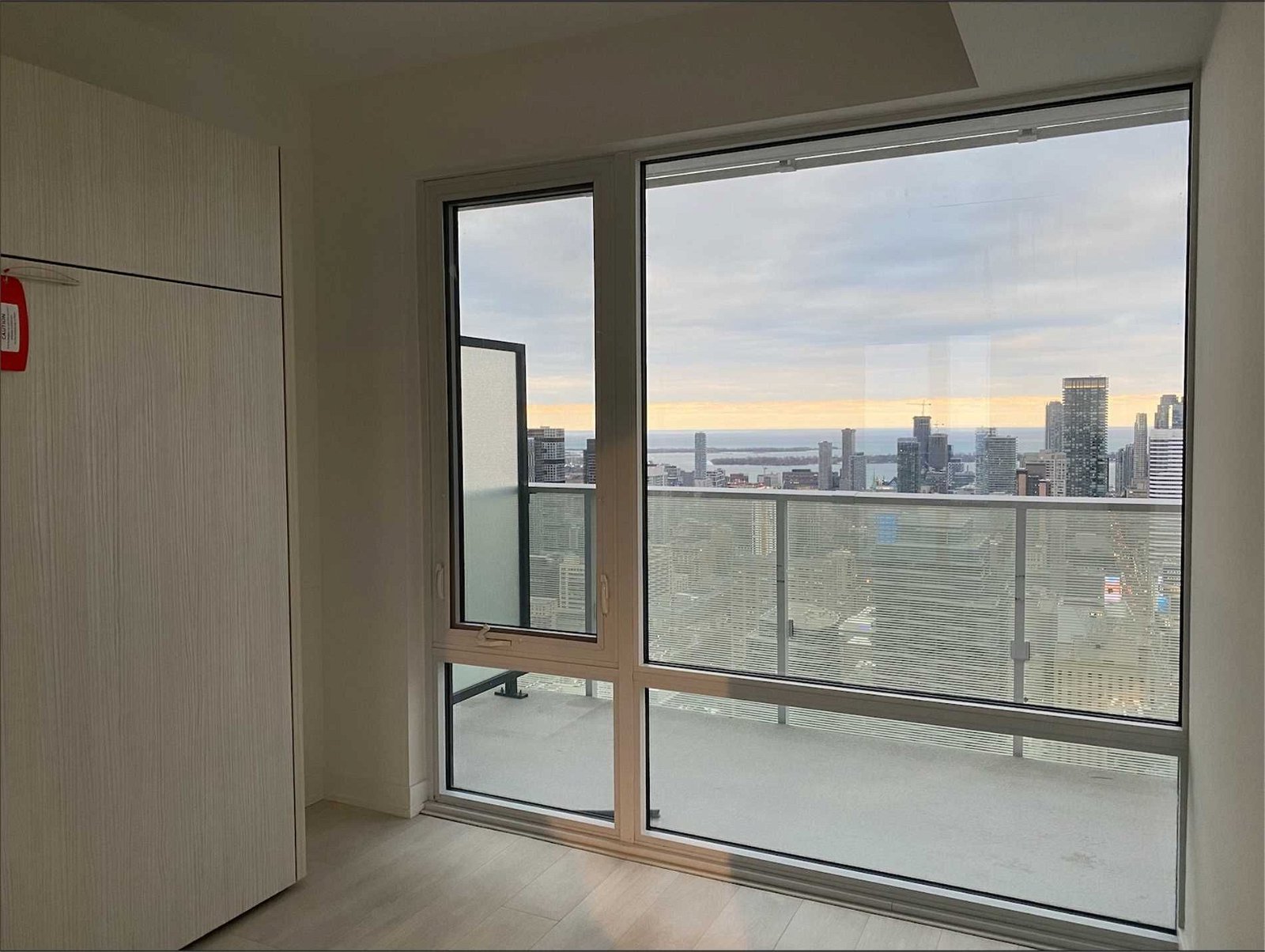 501 Yonge St, unit 4810 for rent in The Village - image #5