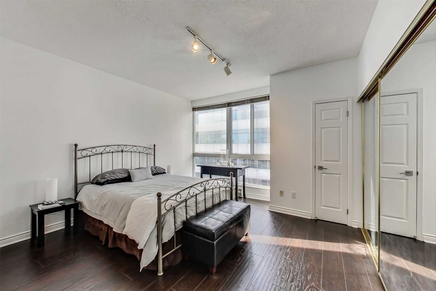 7 Broadway Ave, unit 1004 for sale - image #10