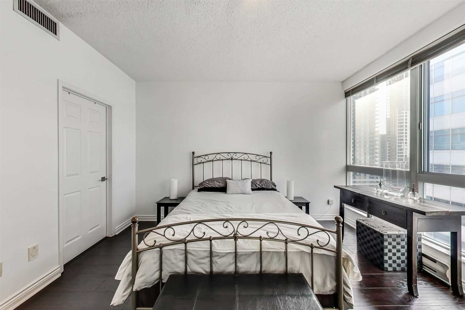 7 Broadway Ave, unit 1004 for sale - image #11