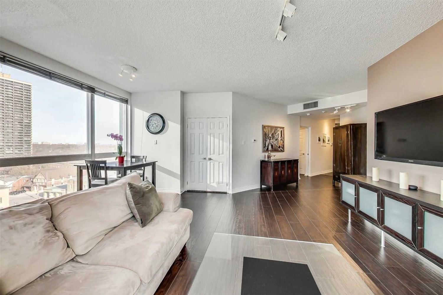 7 Broadway Ave, unit 1004 for sale - image #4