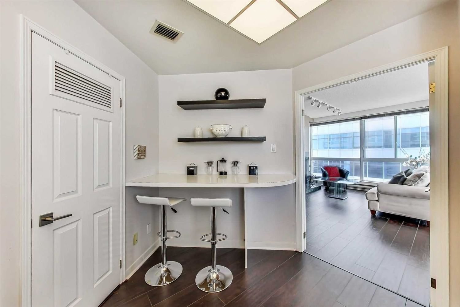 7 Broadway Ave, unit 1004 for sale - image #9