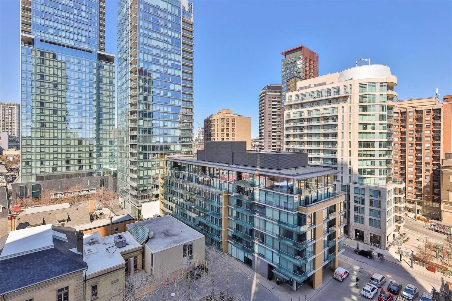 18 Yorkville Ave, unit 1006 for sale - image #30