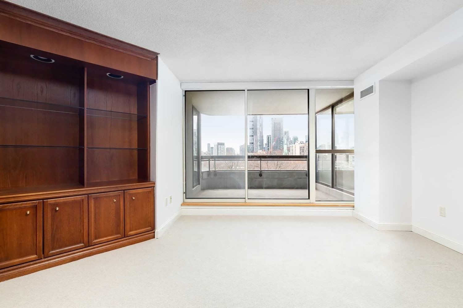 130 Carlton St, unit 704 for sale - image #13