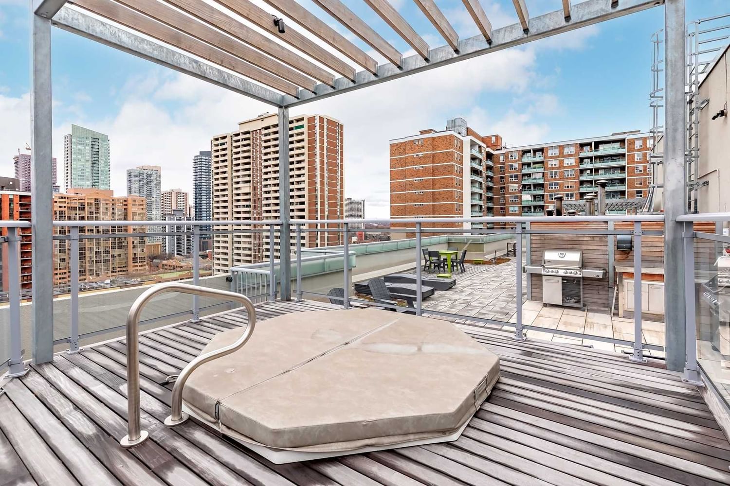 130 Carlton St, unit 704 for sale - image #37