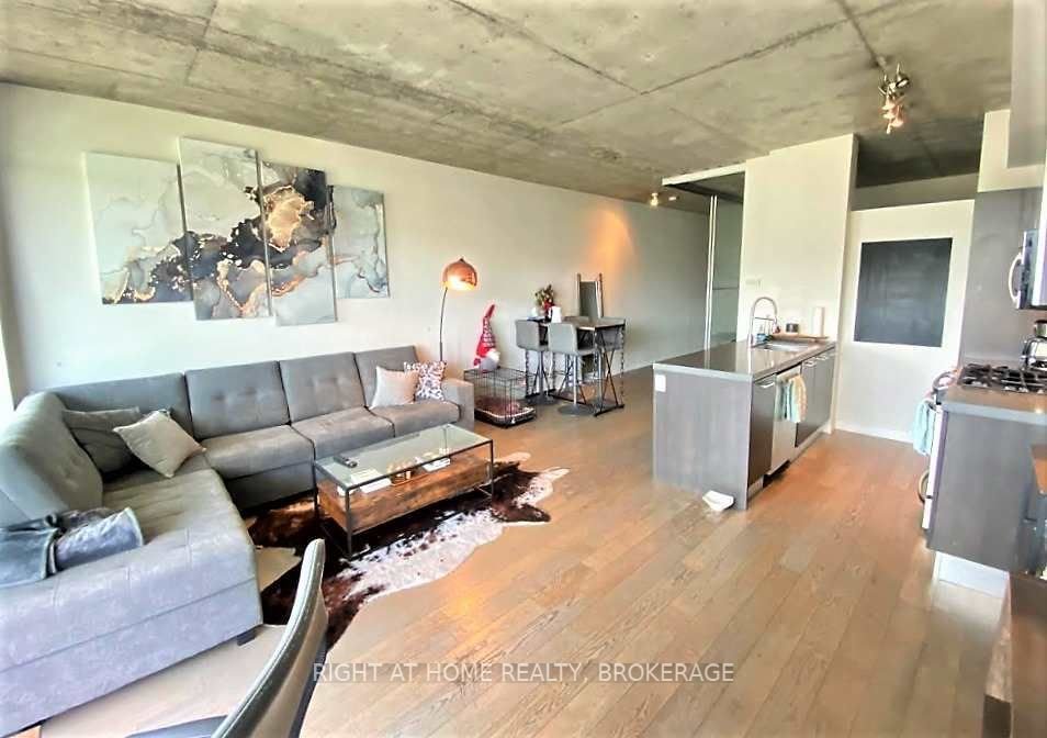 25 Stafford St, unit 401 for rent - image #5