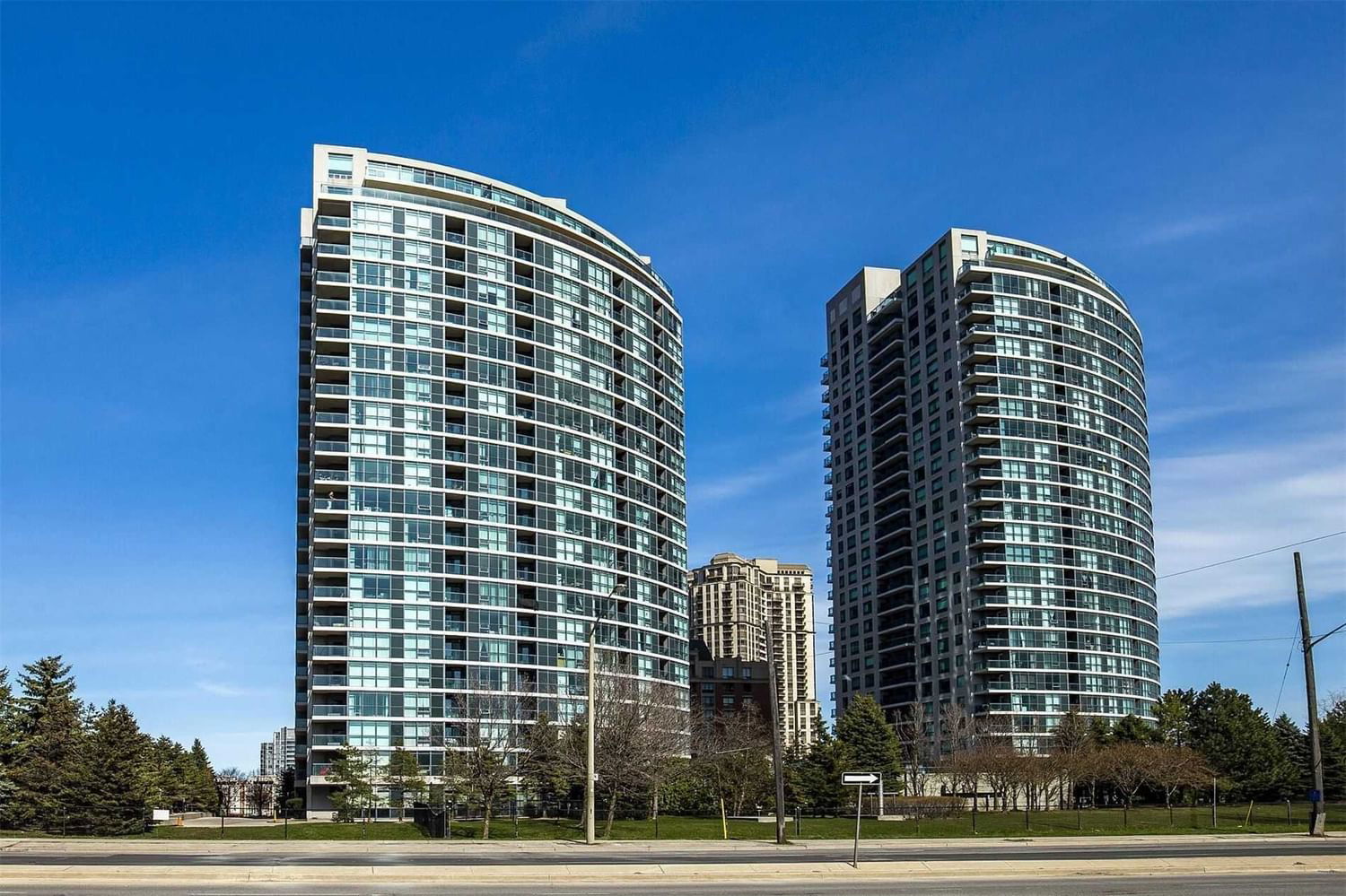 28 Harrison Garden Blvd, unit 1006 for rent - image #1