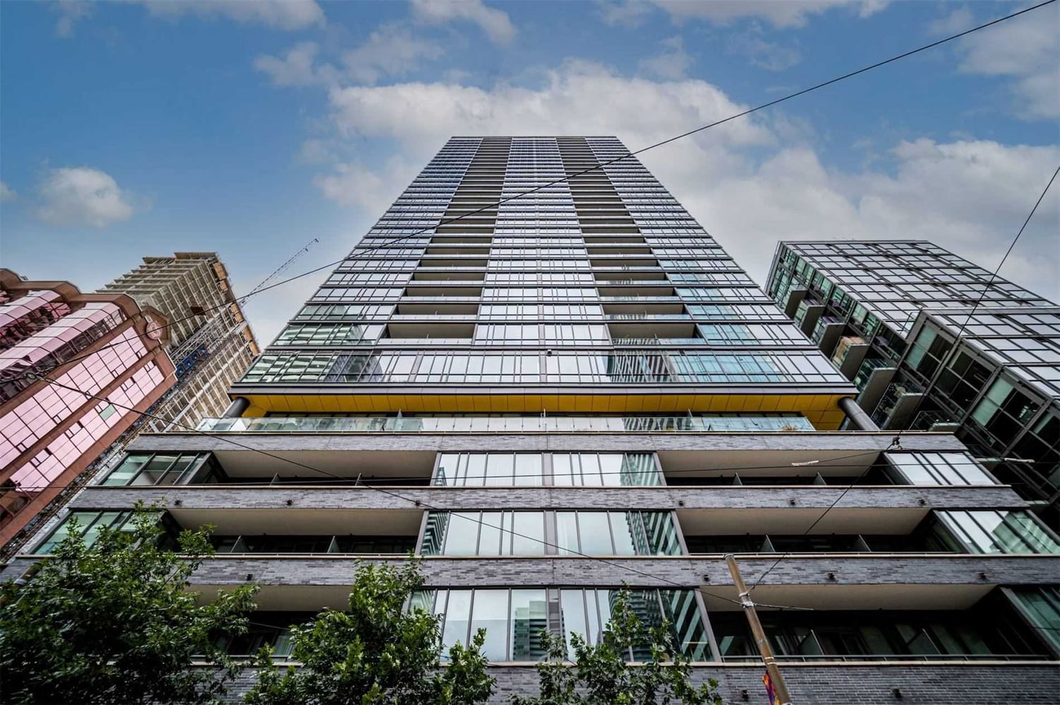 8 Charlotte St, unit 1601 for sale