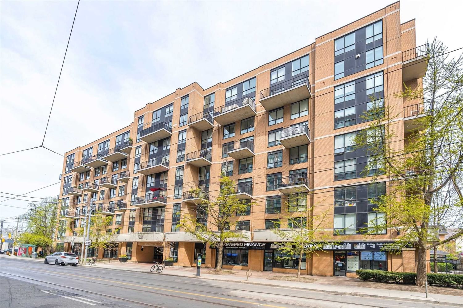 800 King St W, unit Ph819 for sale