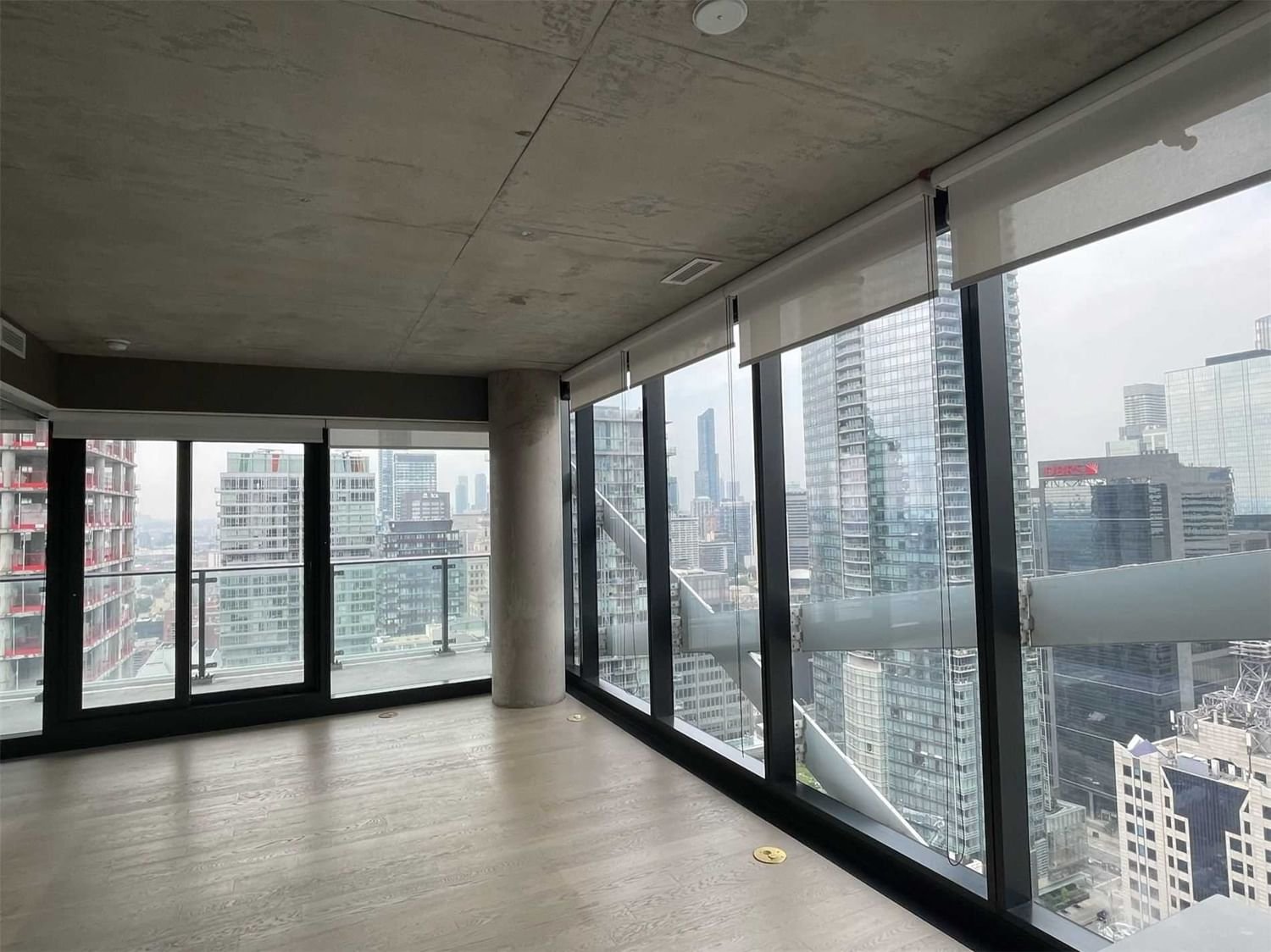 224 King St W, unit 2803 for rent - image #8