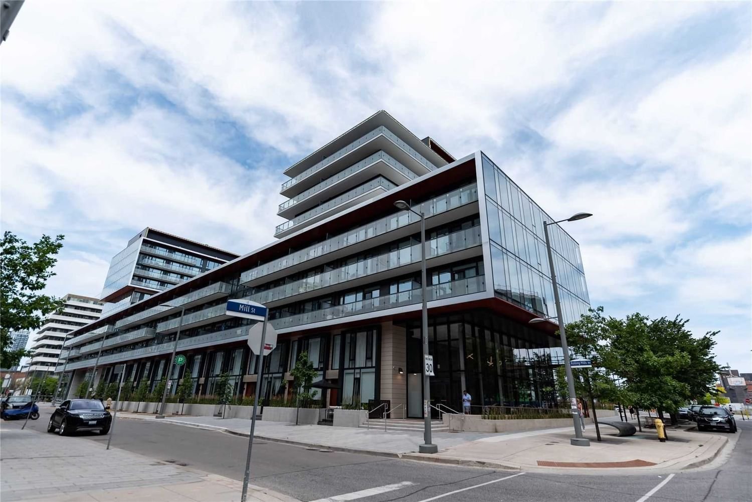 180 Mill St, unit S707 for rent - image #4