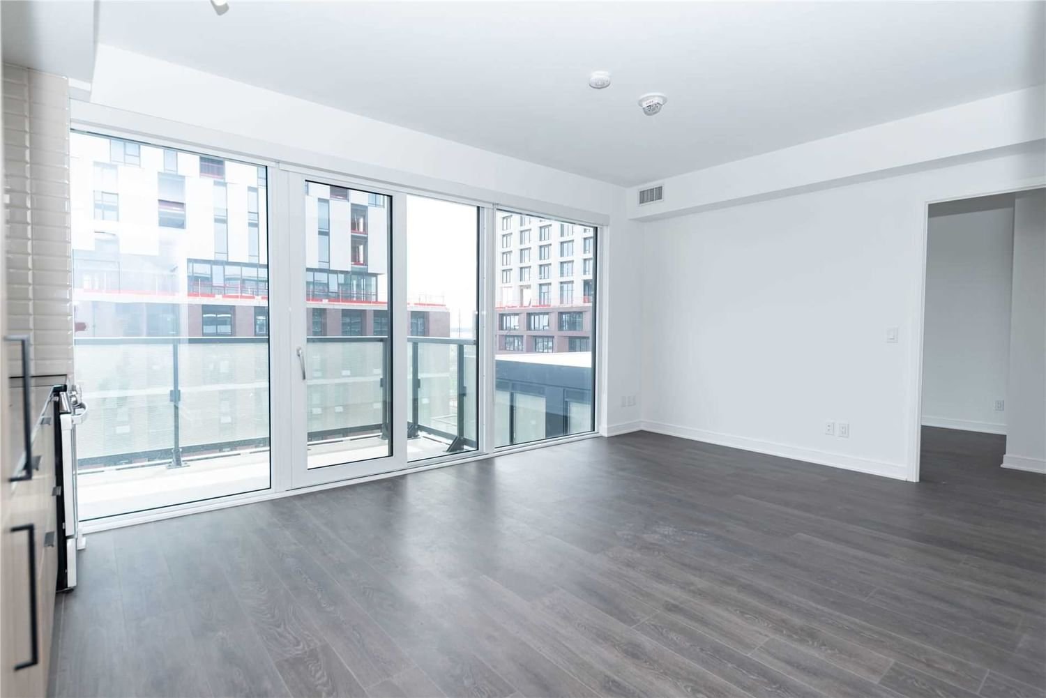 180 Mill St, unit S707 for rent - image #7